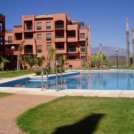 Brisas Apartment, Apartment